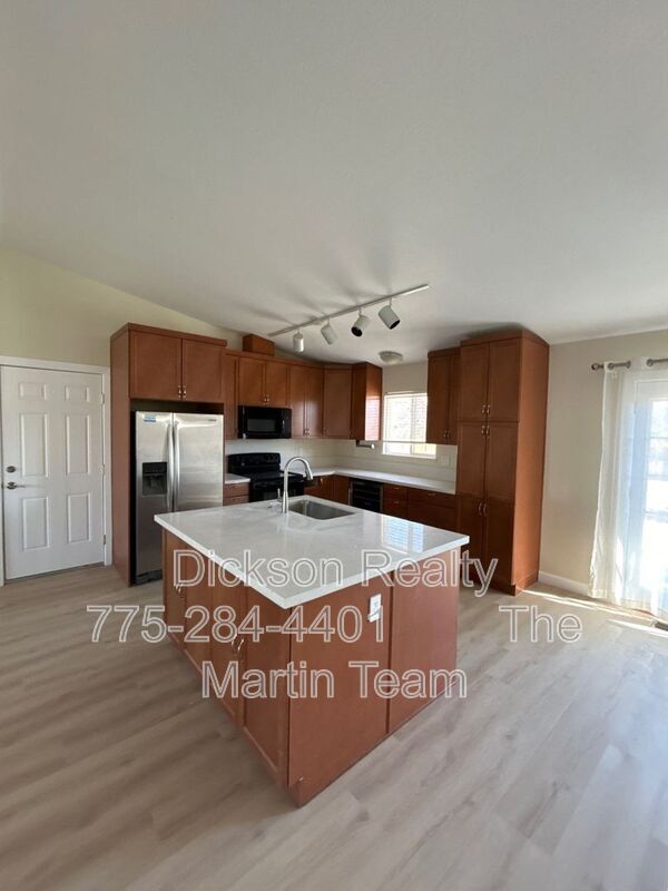 Foto del edificio - 140 Veronica Ave