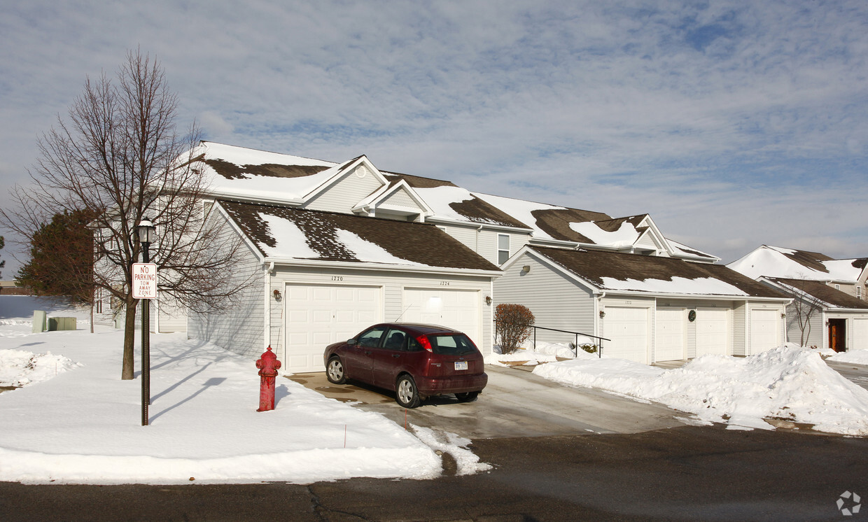 Building Photo - Weatherstone