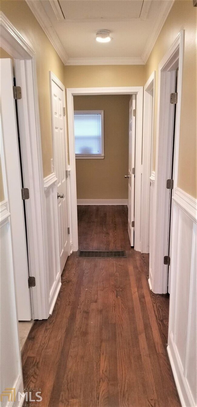 Foto del edificio - 2931 Cloverleaf Dr SE