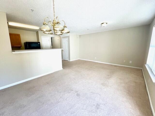 Foto del edificio - 229 Swaying Pine Ct