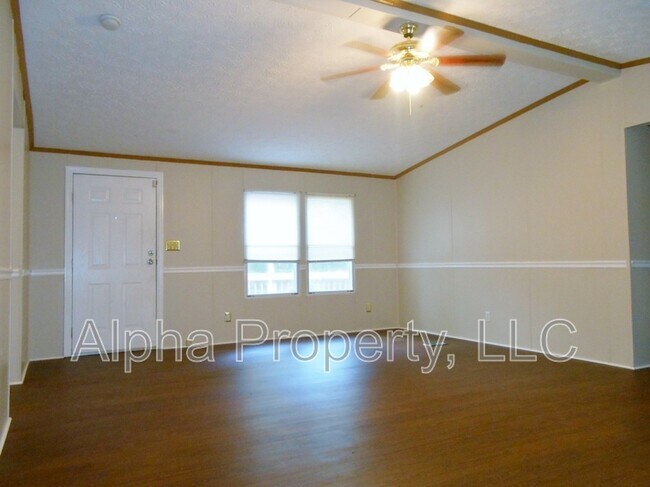Building Photo - 1301 Carolina Country Club Rd