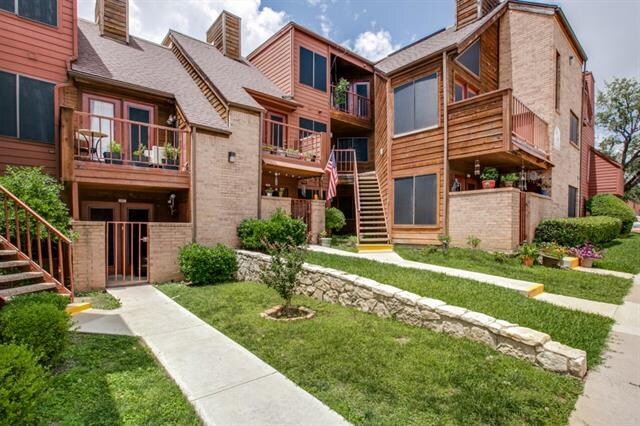 Foto del edificio - 2300 Balsam Dr