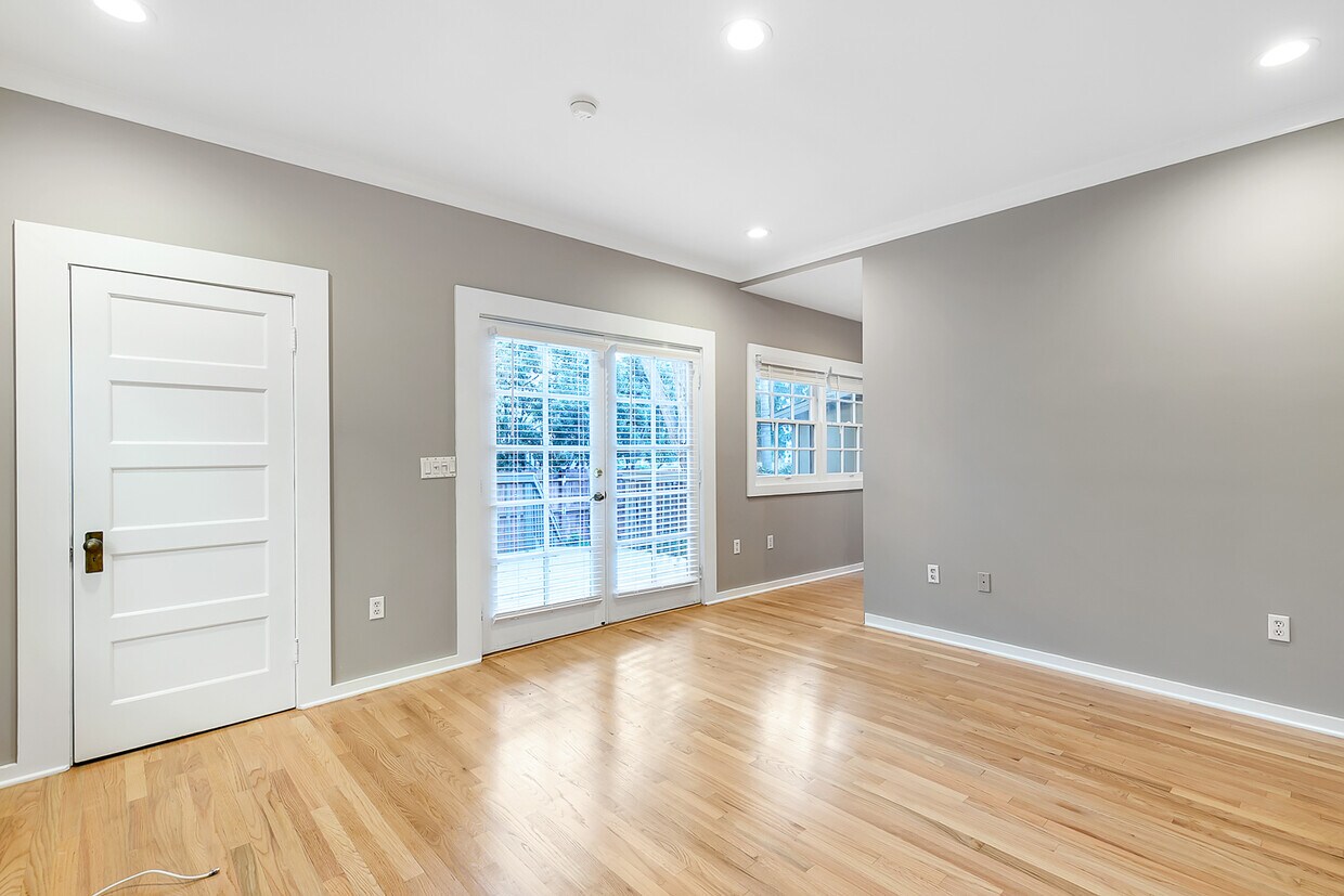 Foto principal - 1332 10th St