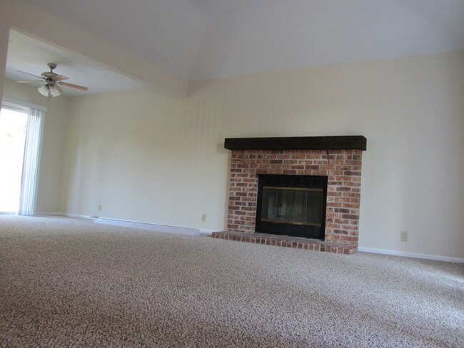 Building Photo - RAMBLERIDGE