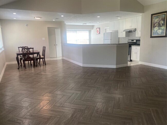 Foto del edificio - 13431 Chipman Glen Dr