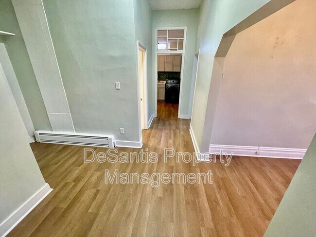 Foto del edificio - 425 Walnut St