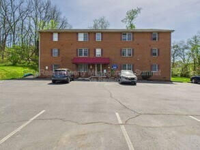 Building Photo - 1020 Rockway St