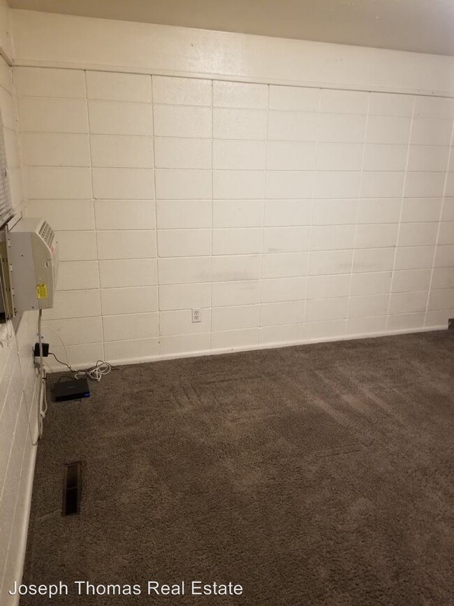 Building Photo - 445 S 600 W