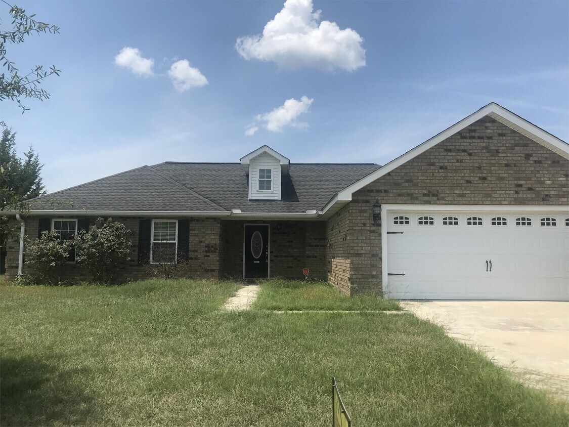 603 Mancy Garrason Loop, Ludowici, GA 31316 House Rental in Ludowici