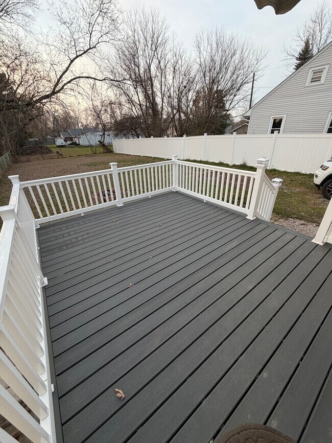 Foto del edificio - 650 Sherman St