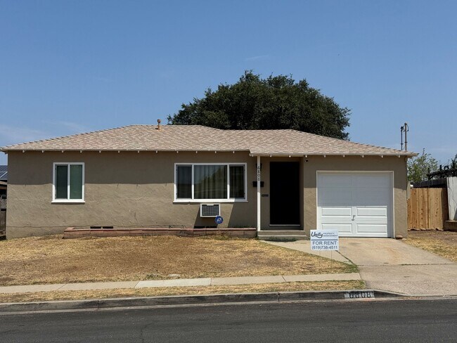 Foto del edificio - 6808 Missy Ct
