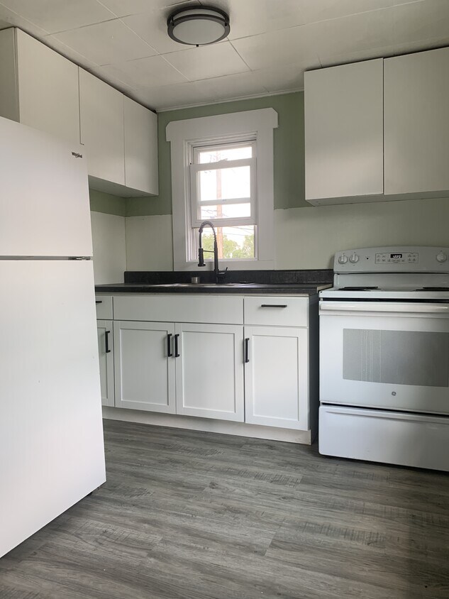 Primary Photo - 2607 3rd Ave E