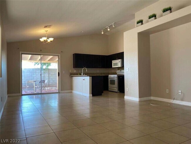 Foto del edificio - 4441 Ranch Foreman Rd