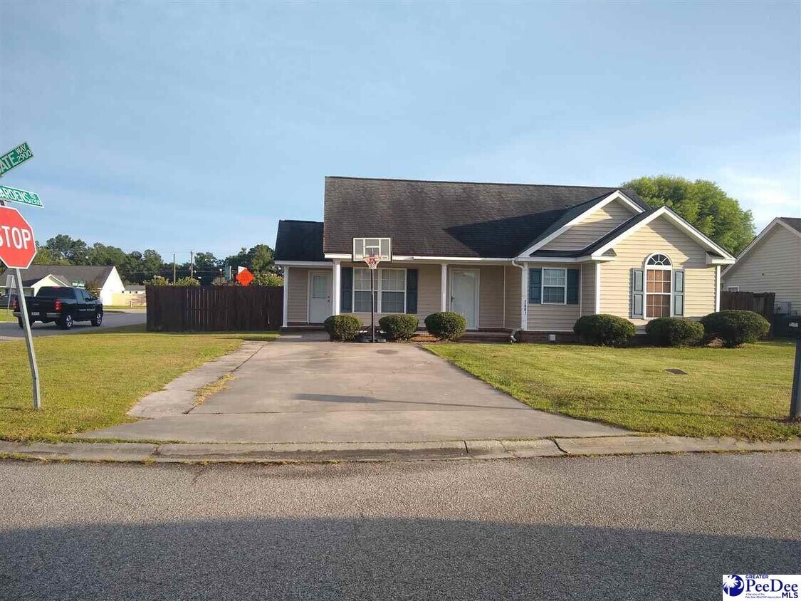 2901 Garden Gate Way, Effingham, SC 29541 House Rental in Effingham