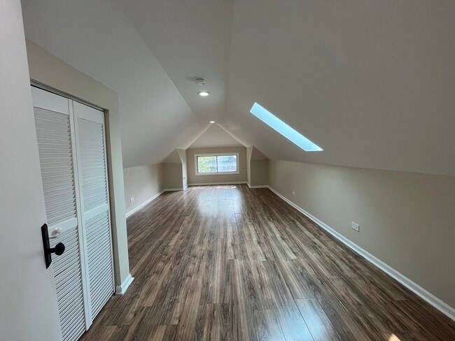 Foto del edificio - 1634 S Harvey Ave