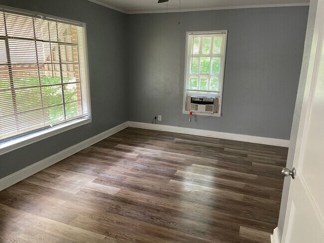 Foto del edificio - Remodeled Unit in Highland