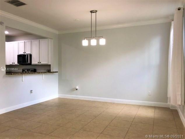 Building Photo - 11843 SW 26th St  11843 Miramar Fl 33025