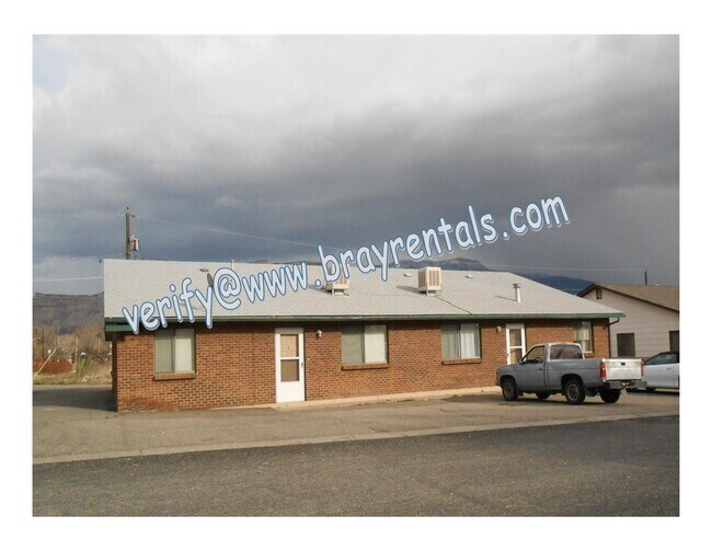 Building Photo - 103 Crawford Ln
