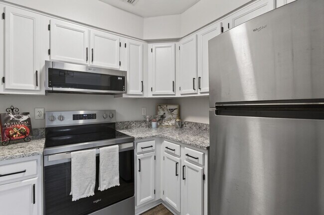 Foto del edificio - 1040 Spotswood Ave