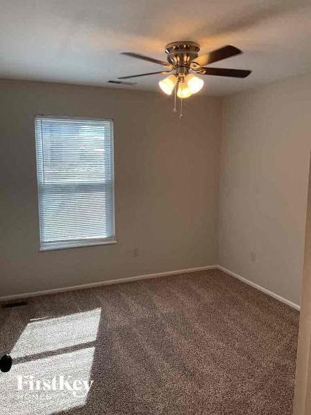 Building Photo - 7183 Oak Stream Dr