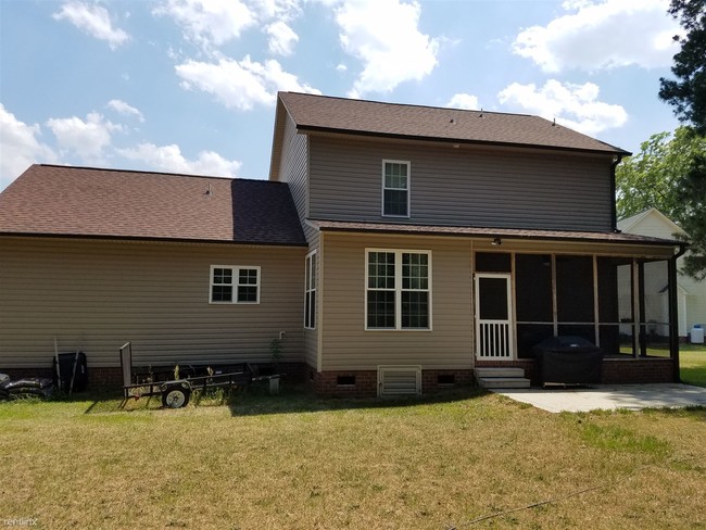 Building Photo - 41 Long Ridge Ct