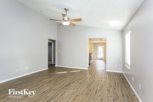 Building Photo - 15472 Sandlands Cir