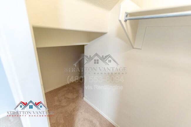Foto del edificio - 935 W Wendy Way