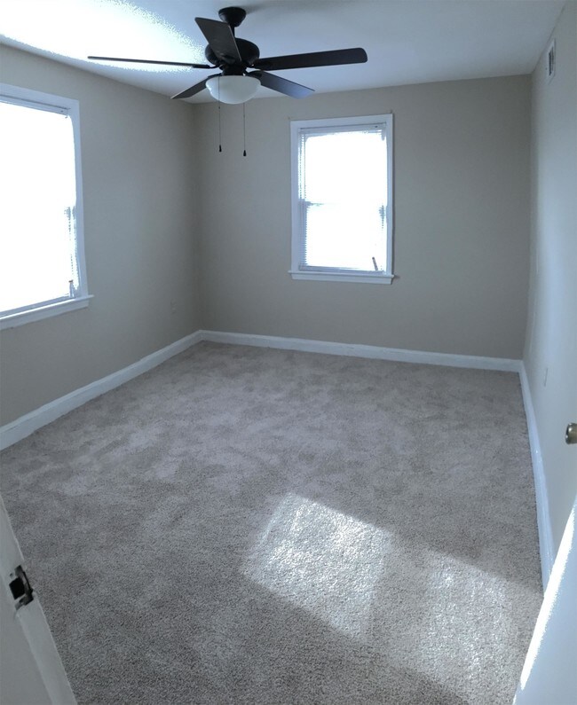 Foto del edificio - 4457 B St SE