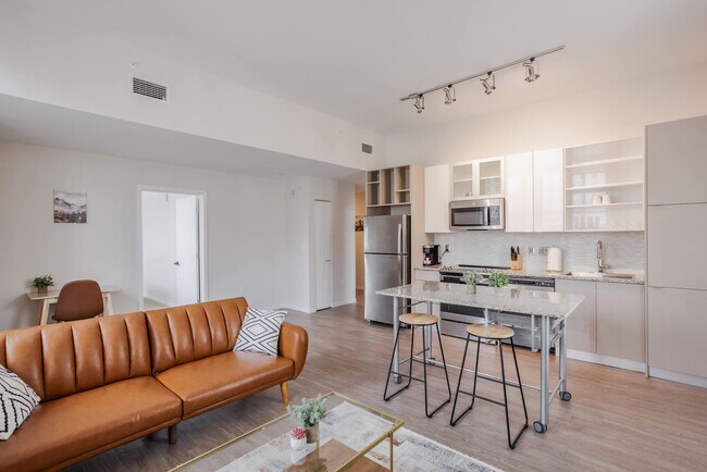 Foto del edificio - 9-JAN-JAN E 4th St