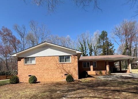 Foto principal - 2120 Belmont Dr