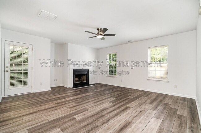 Foto del edificio - 10307 Seedling Ln