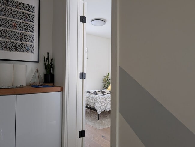 Building Photo - 800 Chestnut Ave