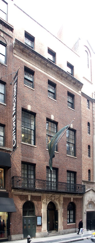 Building Photo - 43-45 E 60th St