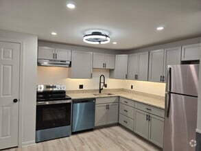 Building Photo - 403 White Cedar Blvd