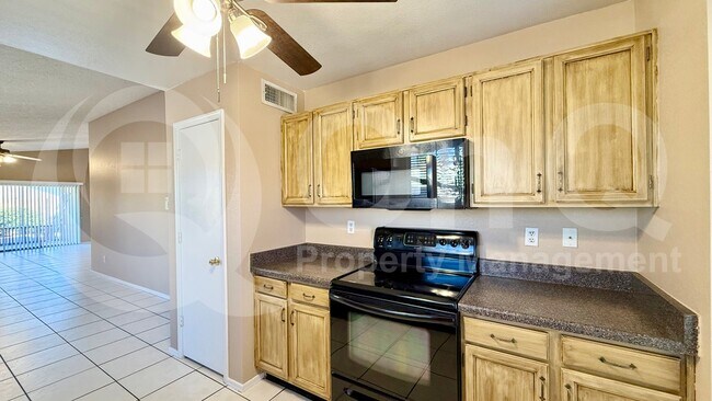 Foto del edificio - 3873 E Bighorn Ave