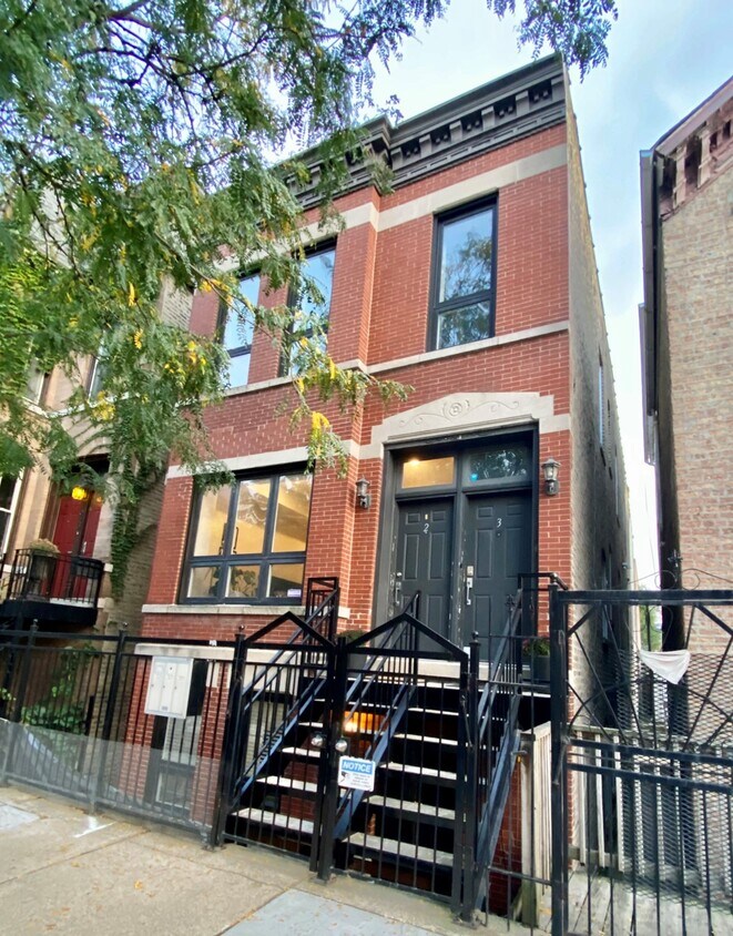 Primary Photo - 1645 W Julian St