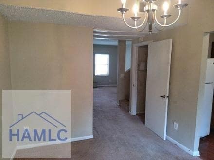 Building Photo - 1065 Kelly Dr