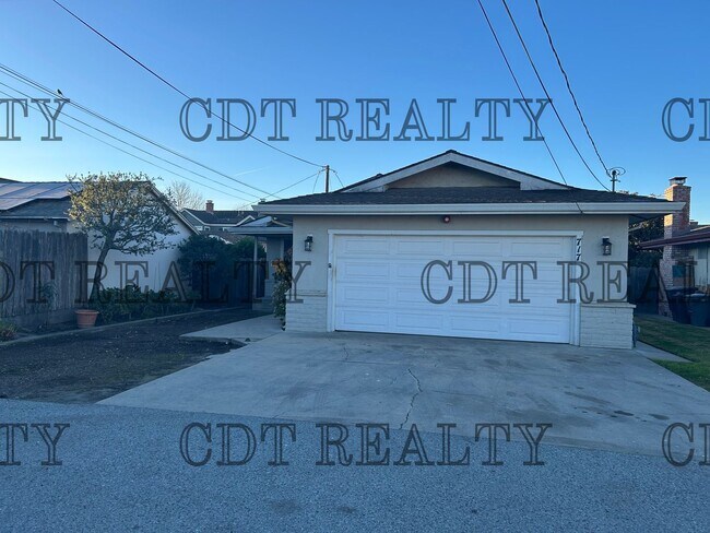 Foto del edificio - 717-725 California Street