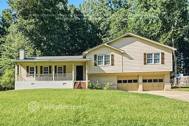 Building Photo - 4010 Derby Dr