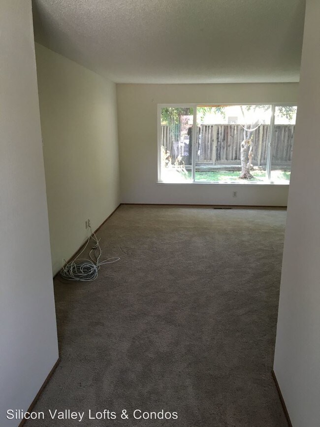 Building Photo - 3 br, 2 bath House - 4718 Applewood Dr.