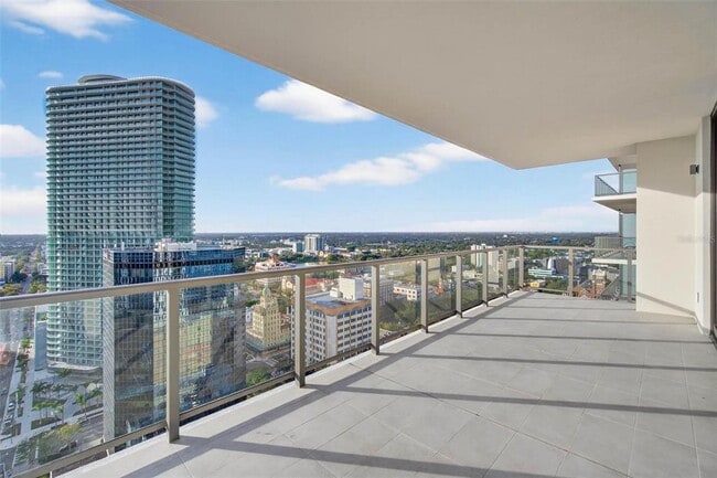 Foto del edificio - 275 1st Ave S