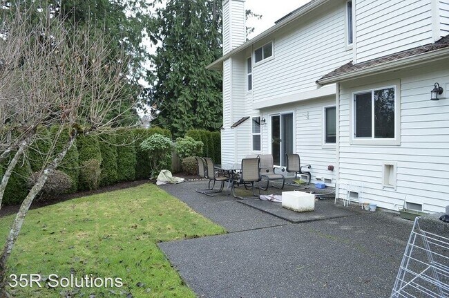 Building Photo - 4 br, 2.5 bath House - 1618 233rd Place NE