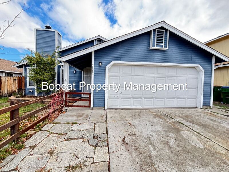 Foto principal - 2319 Blue Haven Ln