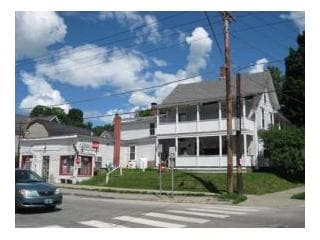 Building Photo - 100 Summer St