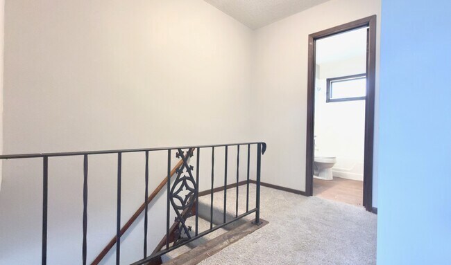 Foto del edificio - 5326 N Division St