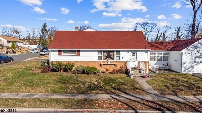 Foto del edificio - 34 Ward Ave