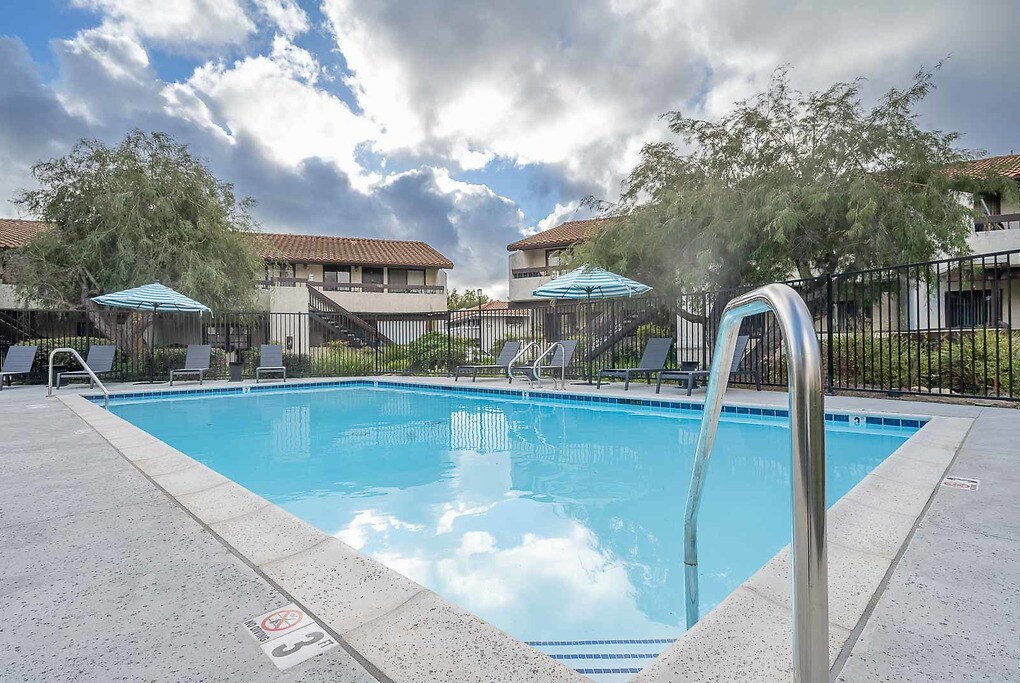 Foto principal - Hacienda at Camarillo Oaks
