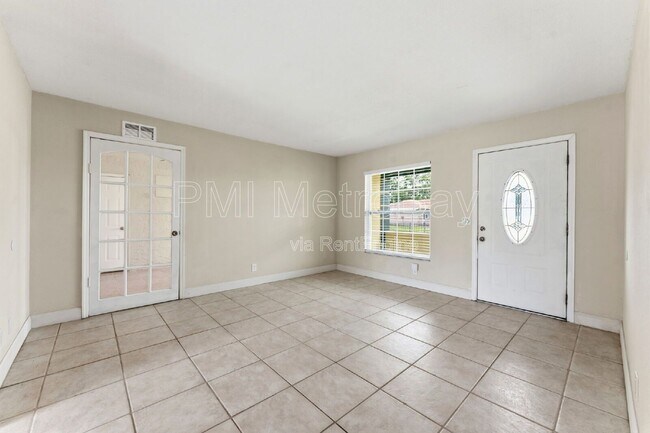 Foto del edificio - 6406 Axelrod Rd