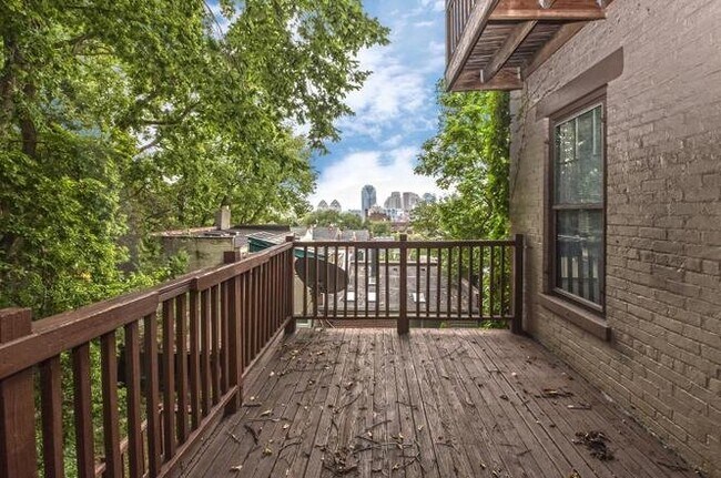 Foto del edificio - 505 Milton St