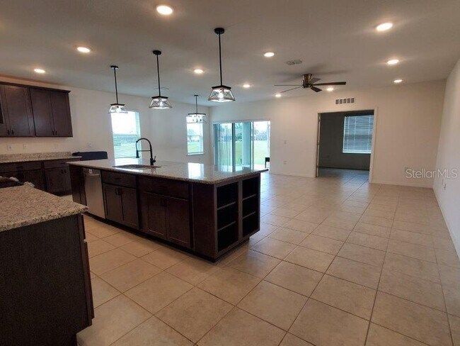 Building Photo - 26518 Deep Creek Blvd